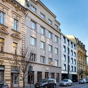 Tyzenhauz Rakowicka Street Апартаменты Краков